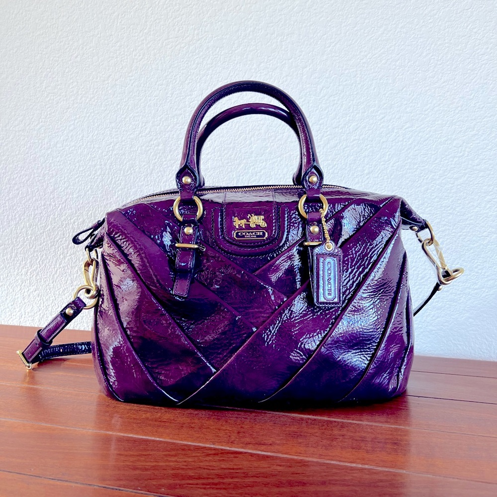 Coach Patent Leather Purse (Purple)